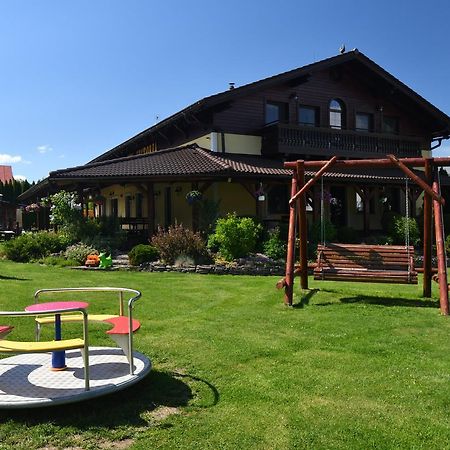 Villa Victoria Penzion Liptovský Ján المظهر الخارجي الصورة