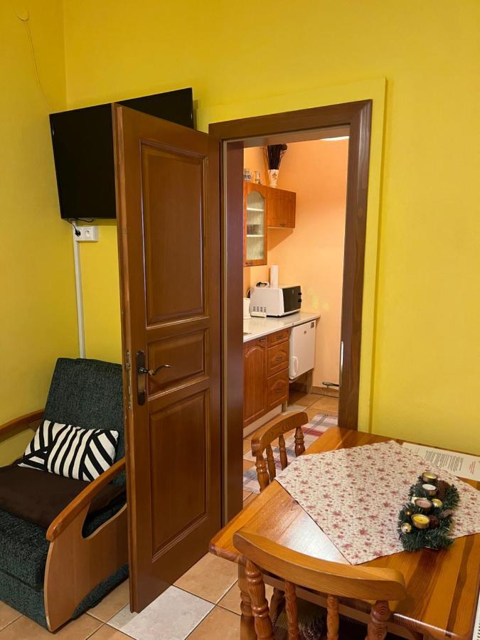 Villa Victoria Penzion Liptovský Ján المظهر الخارجي الصورة